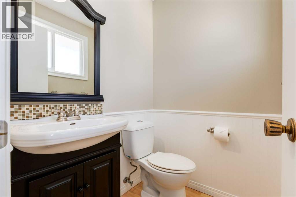728 Canfield Place Sw, Calgary, Alberta  T2W 1K6 - Photo 20 - A2343353