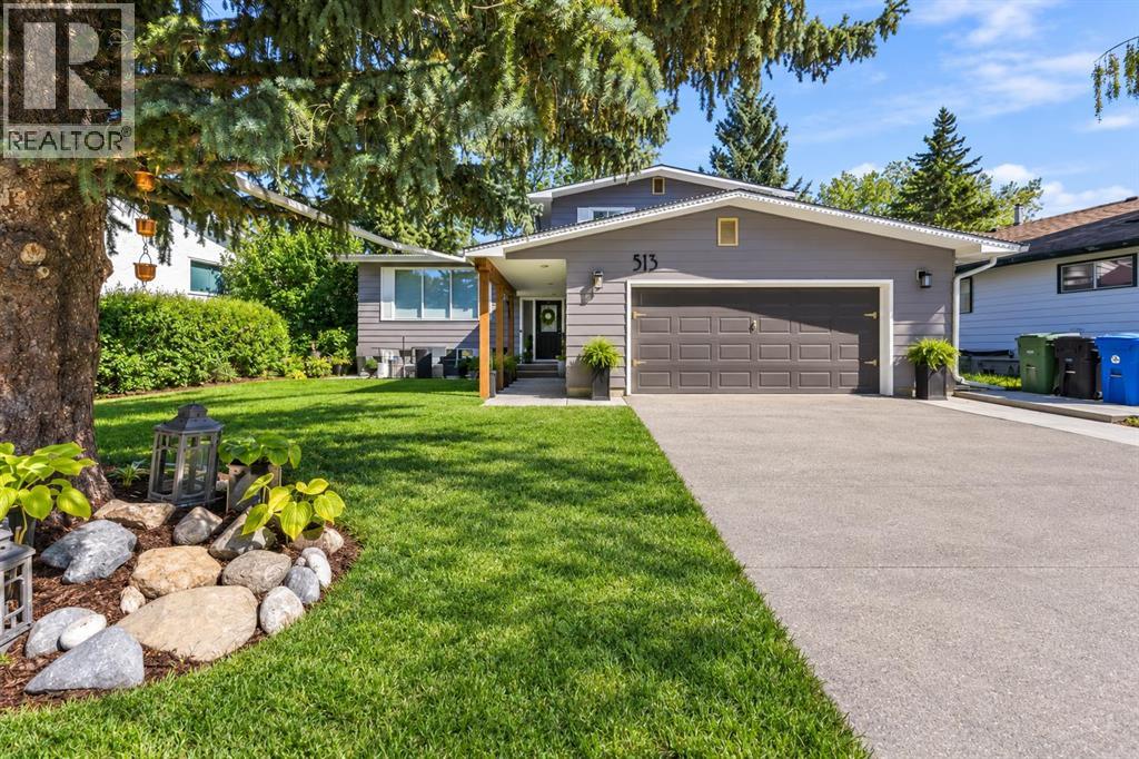 513 Oakridge Way SW, Calgary, Alberta