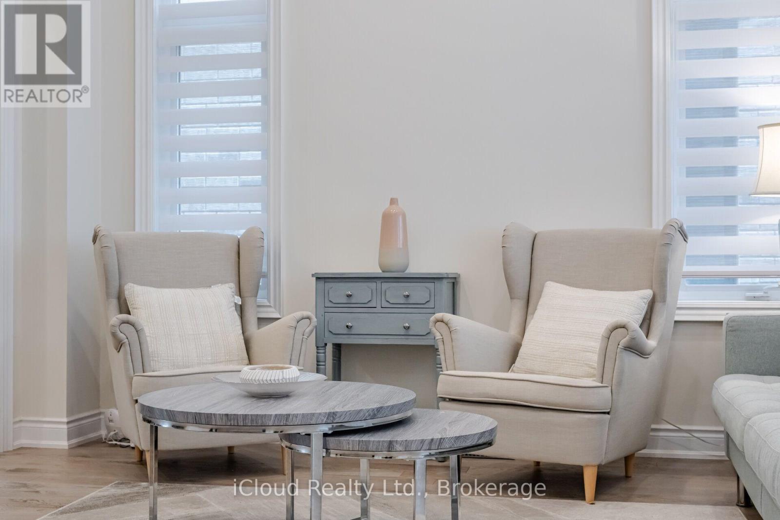 1400 Yellow Rose Circle, Oakville, Ontario  L6M 5L3 - Photo 14 - W13832432