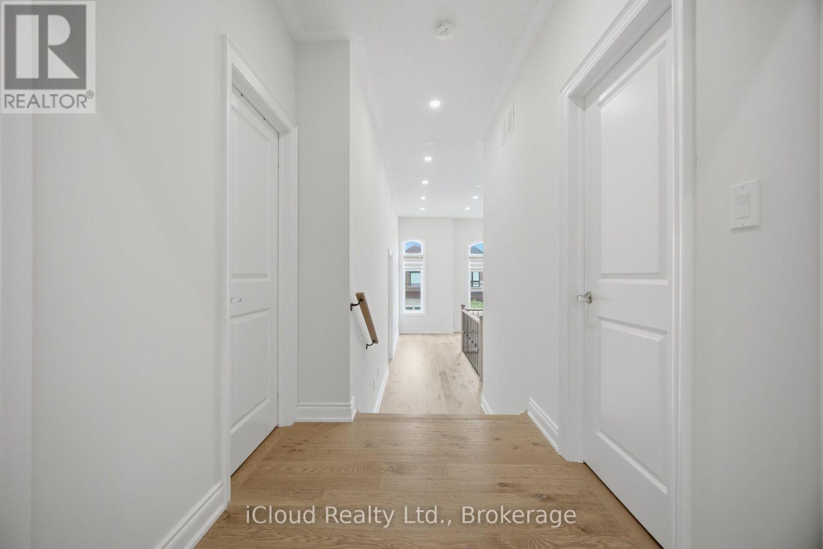 1400 Yellow Rose Circle, Oakville, Ontario  L6M 5L3 - Photo 23 - W13832432