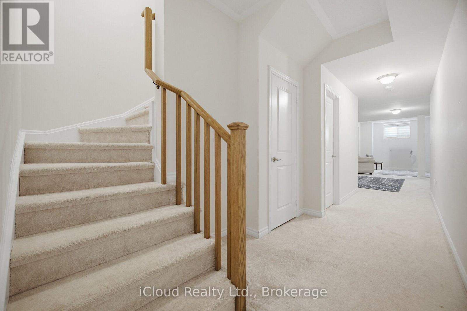 1400 Yellow Rose Circle, Oakville, Ontario  L6M 5L3 - Photo 37 - W13832432