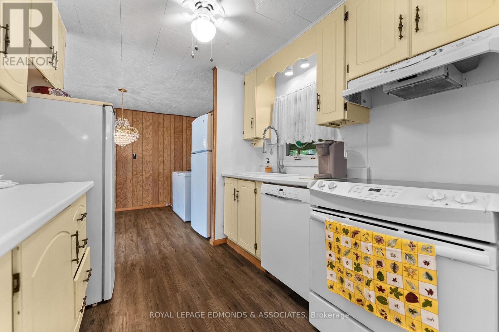 2726 Round Lake Road, Killaloe, Ontario  K0J 2J0 - Photo 17 - X13832470
