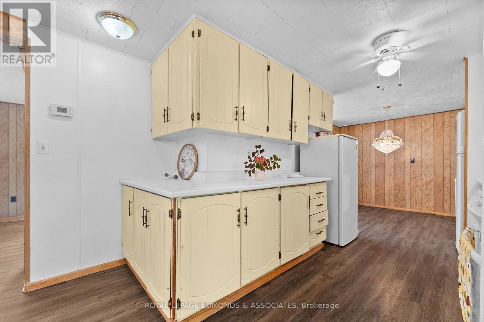 2726 Round Lake Road, Killaloe, Ontario  K0J 2J0 - Photo 19 - X13832470