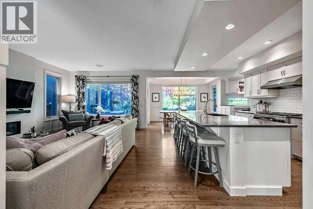 21 Ascot Crescent SW, Calgary, Alberta T3H 0T9 - Photo 5 - A2347548