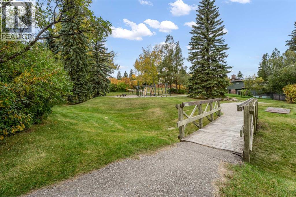 135 Cantree Place SW, Calgary, Alberta  T2W 2K2 - Photo 39 - A2346960