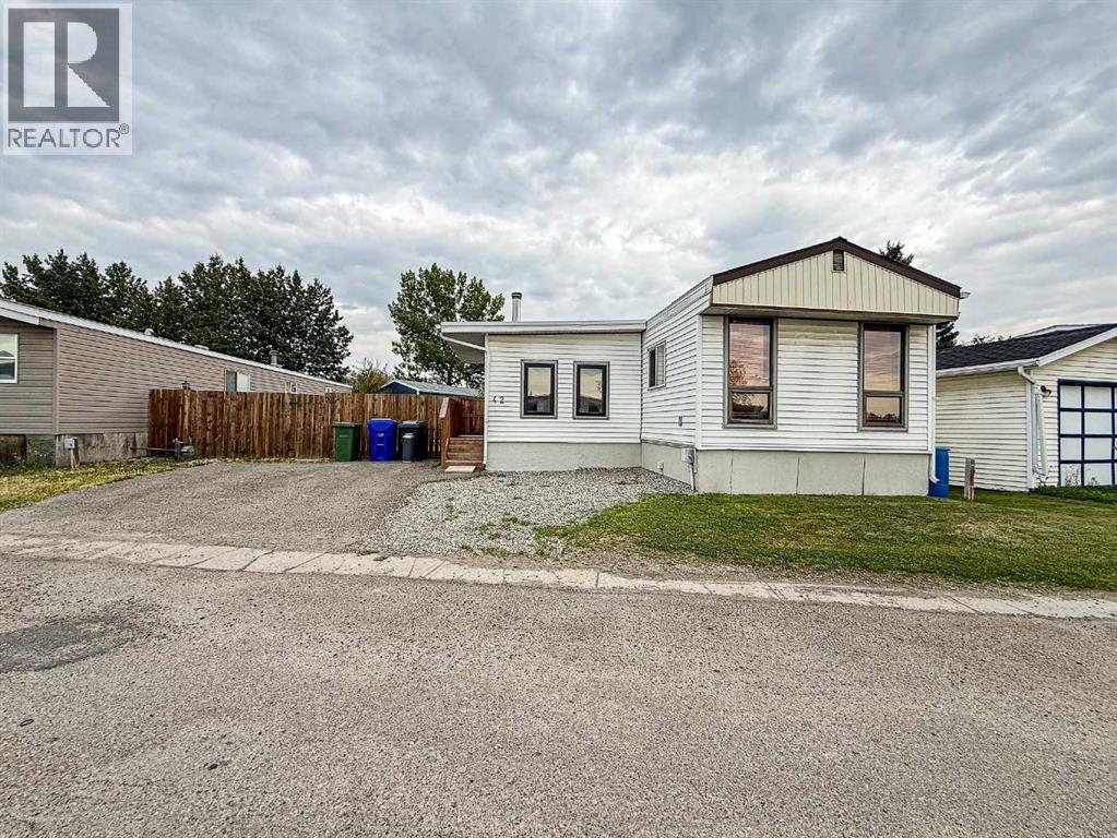 42, 5800 46 Street, Olds, Alberta  T4H 1G8 - Photo 2 - A2342420