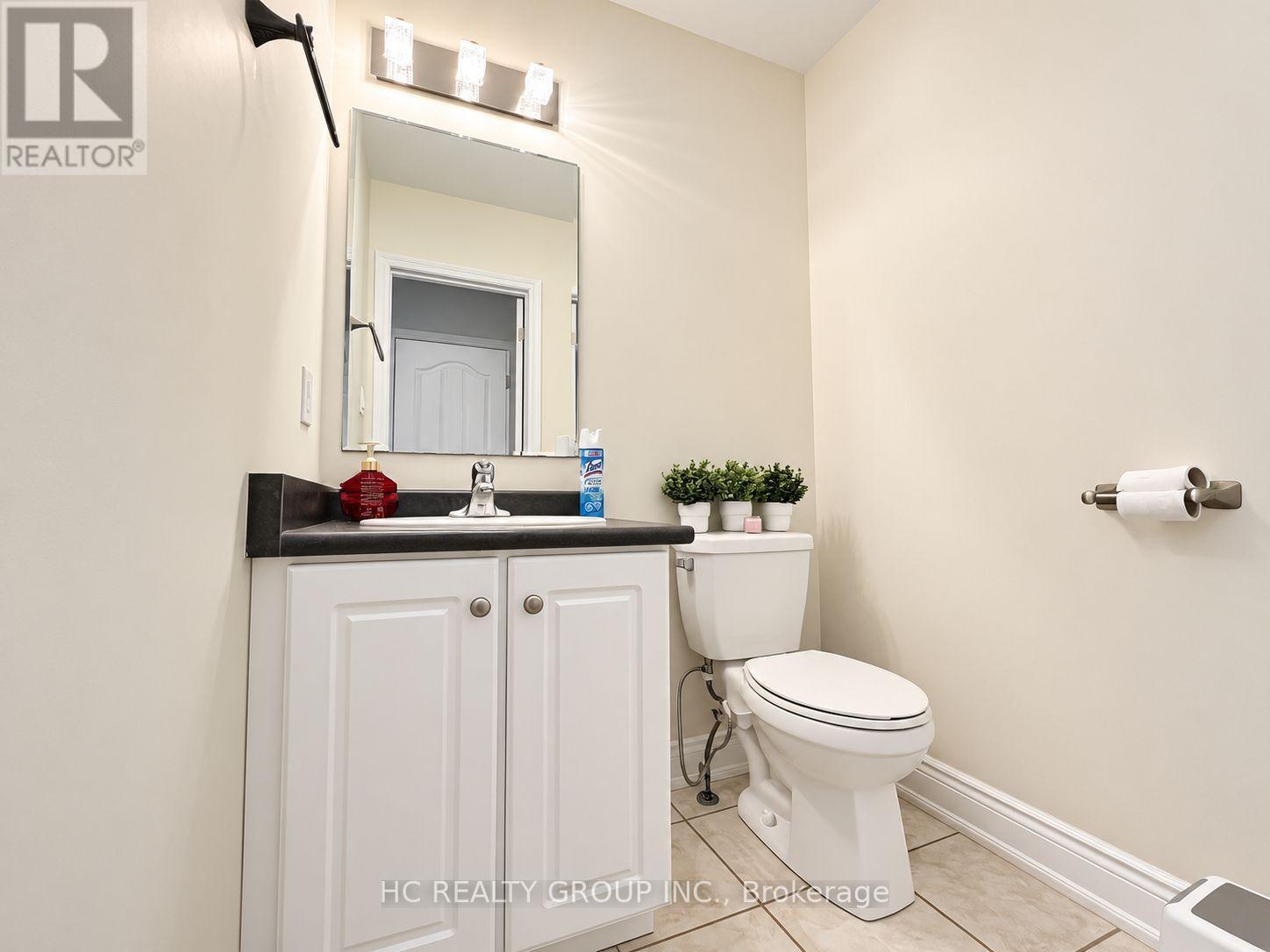 253 Rutherford Road, Bradford West Gwillimbury, Ontario  L3Z 0X4 - Photo 7 - N13705356