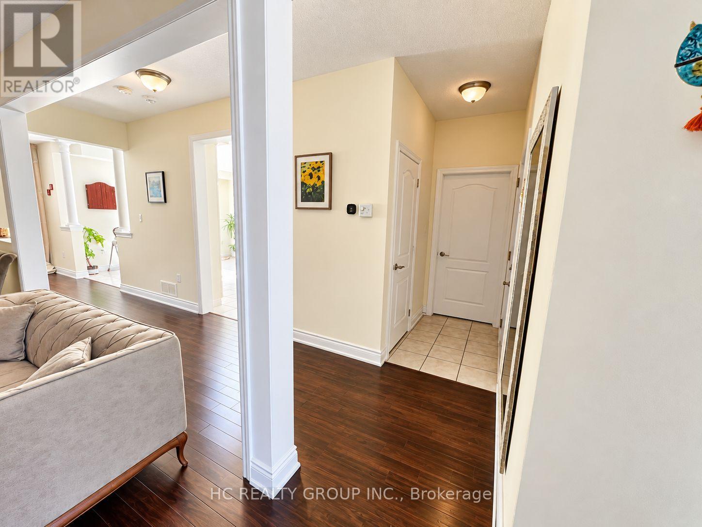 253 Rutherford Road, Bradford West Gwillimbury, Ontario  L3Z 0X4 - Photo 6 - N13705356