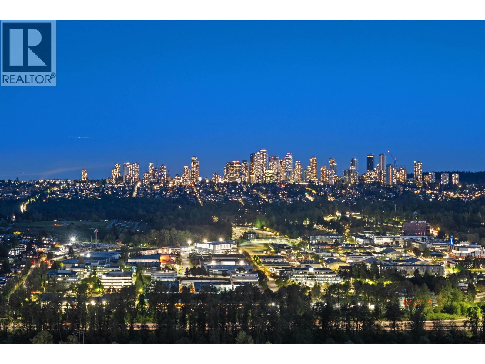 4402 4720 LOUGHEED HIGHWAY, Burnaby, British Columbia