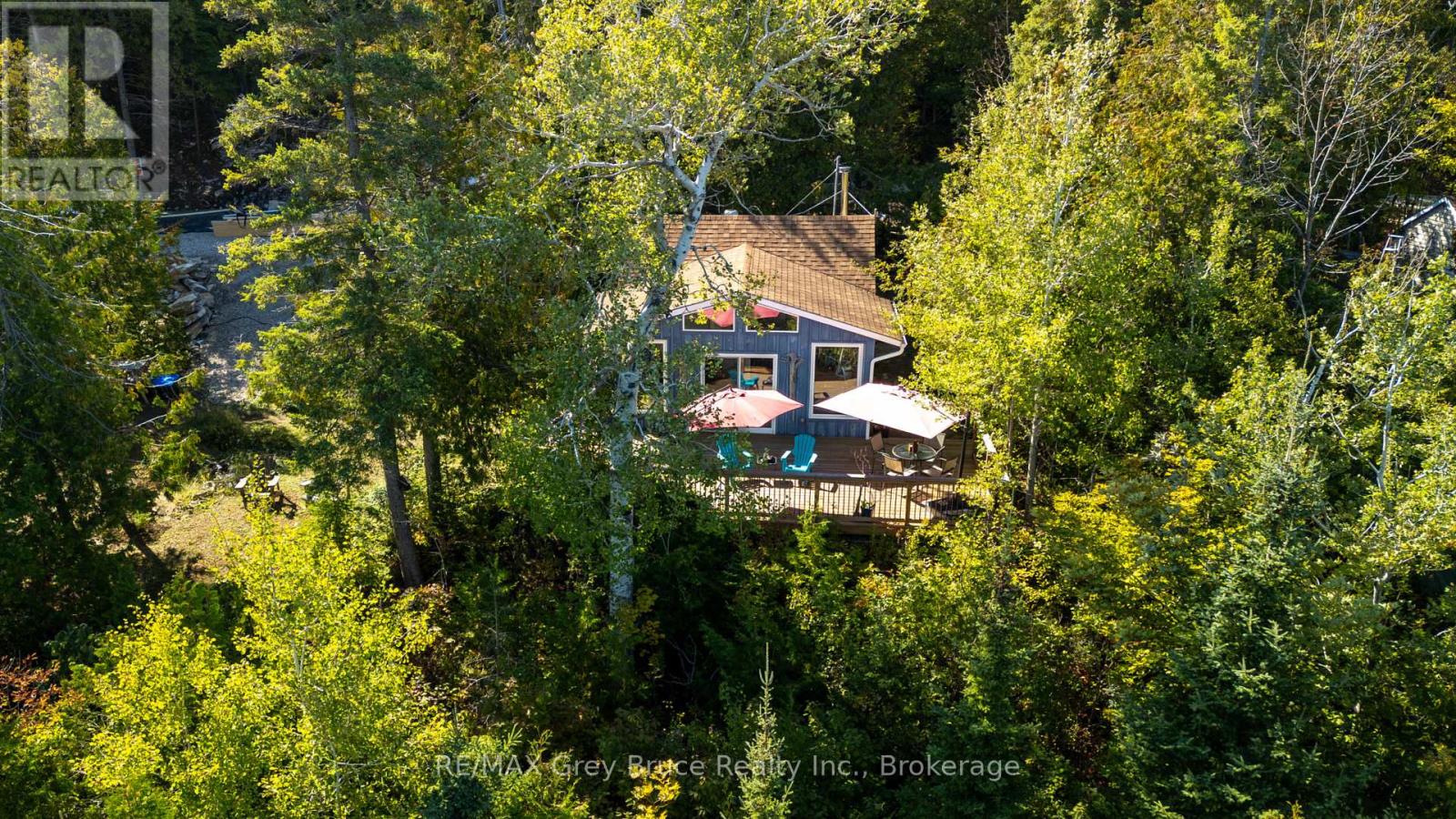 11 LYNCH DRIVE, Northern Bruce Peninsula, Ontario