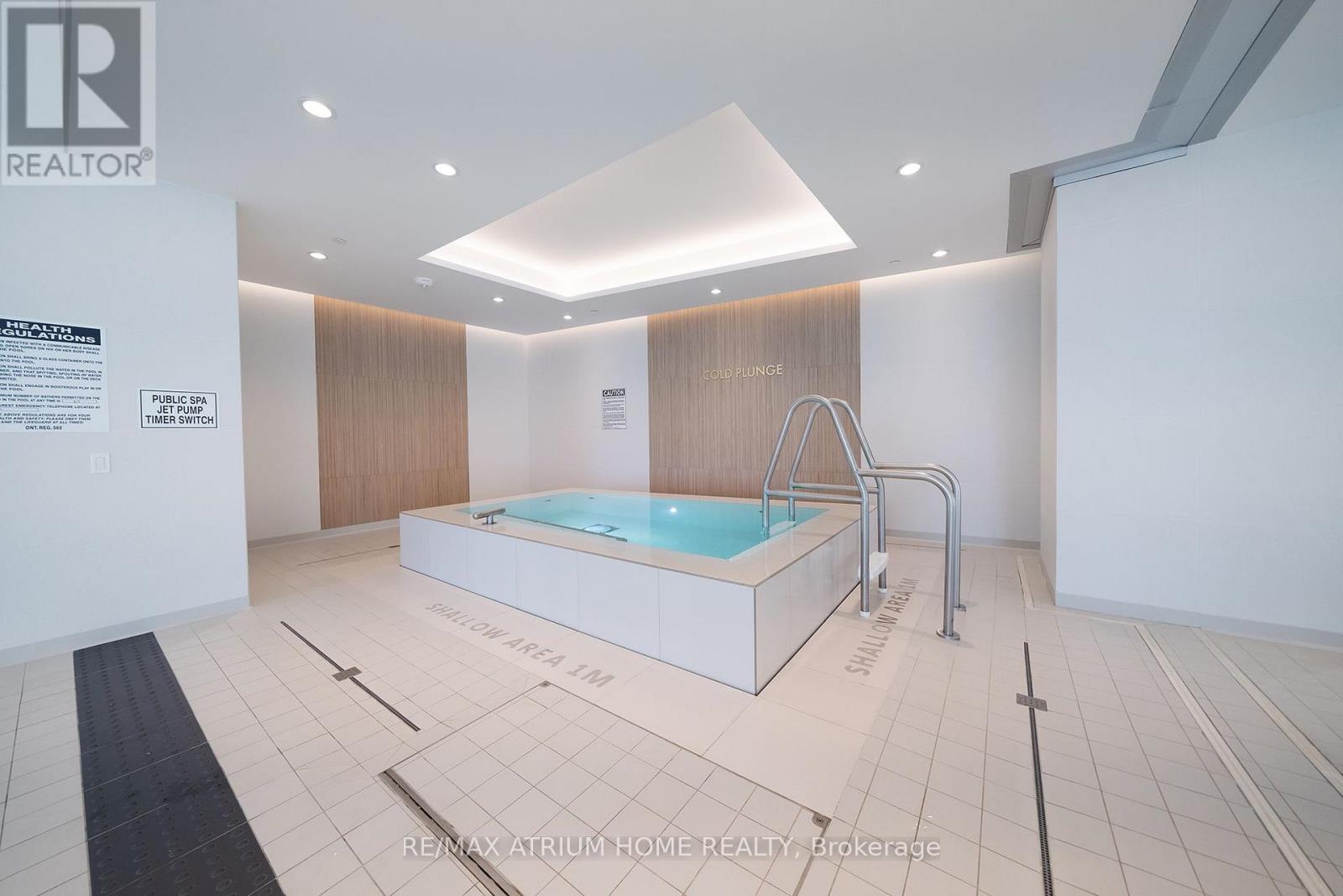 4510 - 3 Concord Cityplace Way, Toronto, Ontario  M5V 0X4 - Photo 30 - C13832498