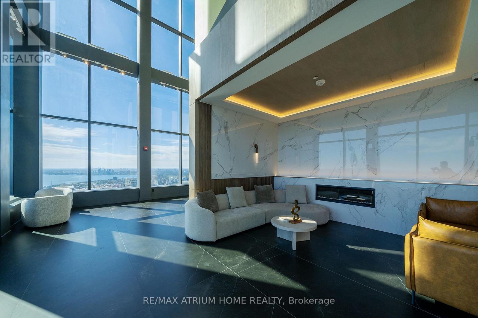 4510 - 3 Concord Cityplace Way, Toronto, Ontario  M5V 0X4 - Photo 40 - C13832498