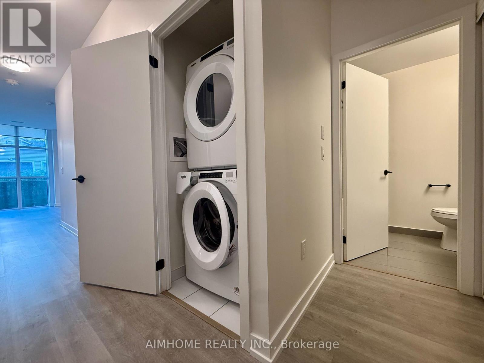 110 - 2300 St. Clair Avenue W, Toronto, Ontario  M6N 0B3 - Photo 6 - W13832494