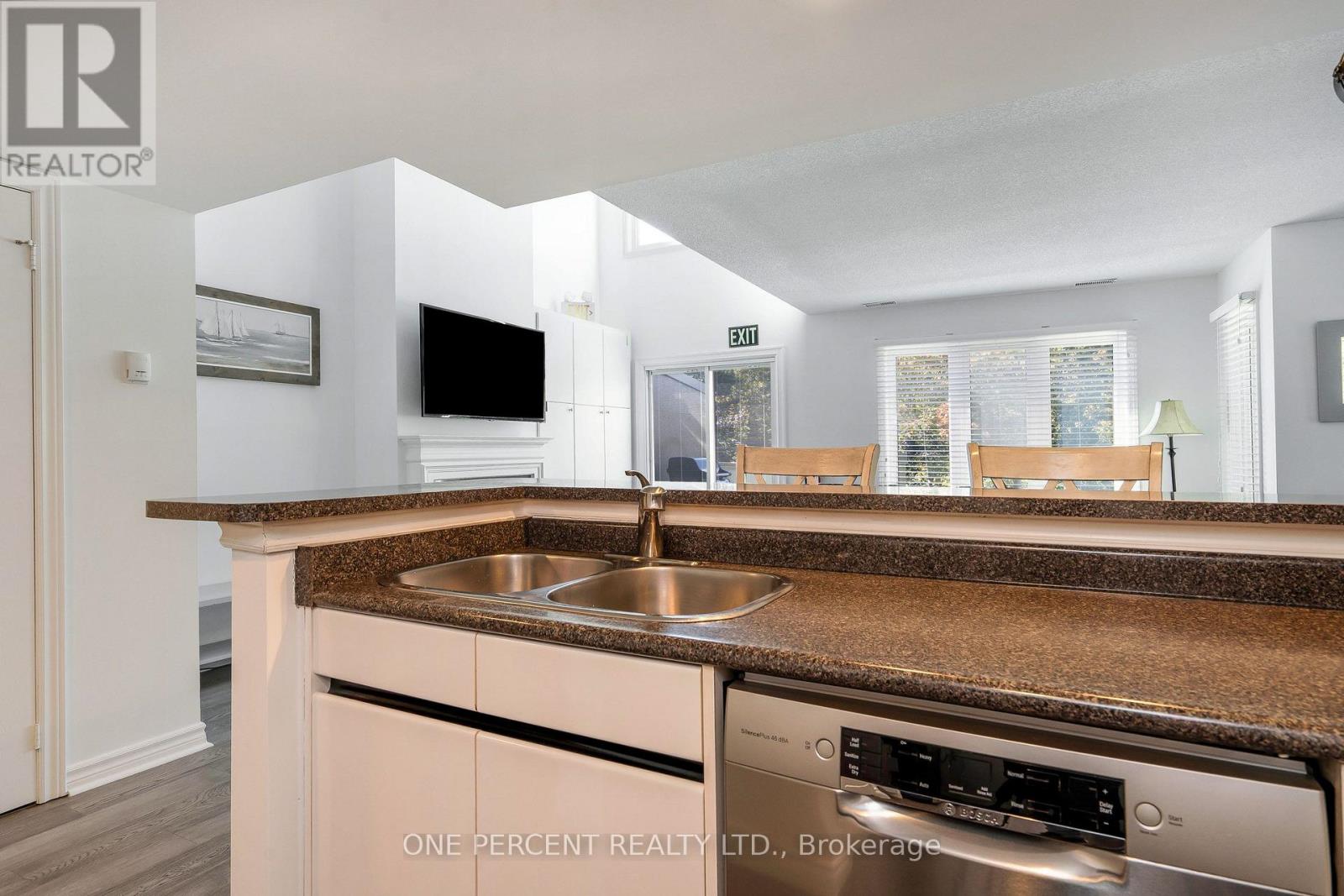 210 - 110 Fairway Court, Blue Mountains, Ontario  L9Y 0P8 - Photo 16 - X13827736