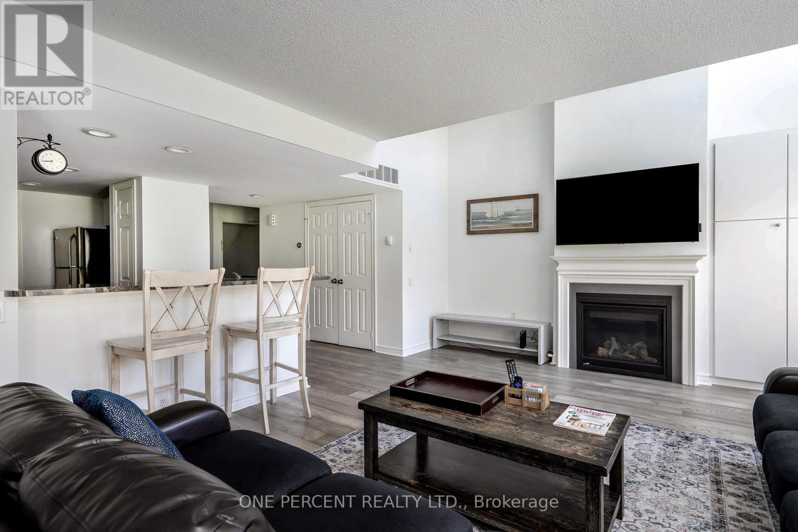 210 - 110 Fairway Court, Blue Mountains, Ontario  L9Y 0P8 - Photo 8 - X13827736