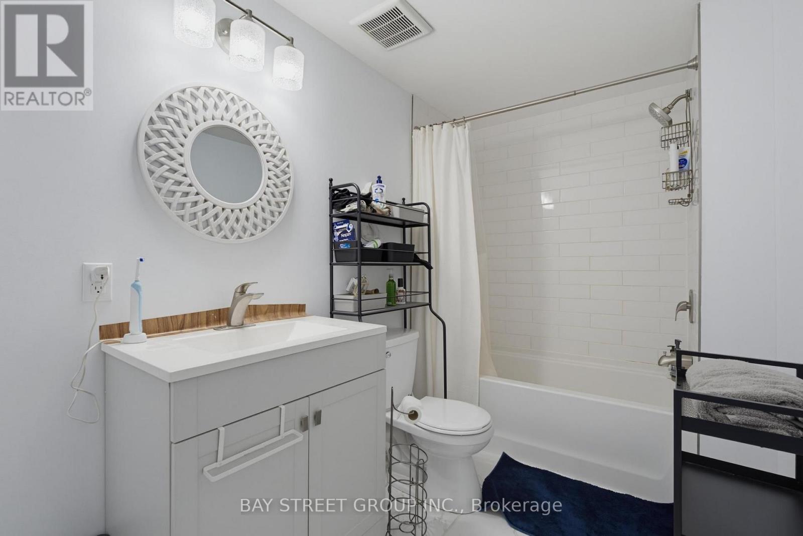 213 Hawthorne Road, London North, Ontario  N6G 5A2 - Photo 34 - X13832482