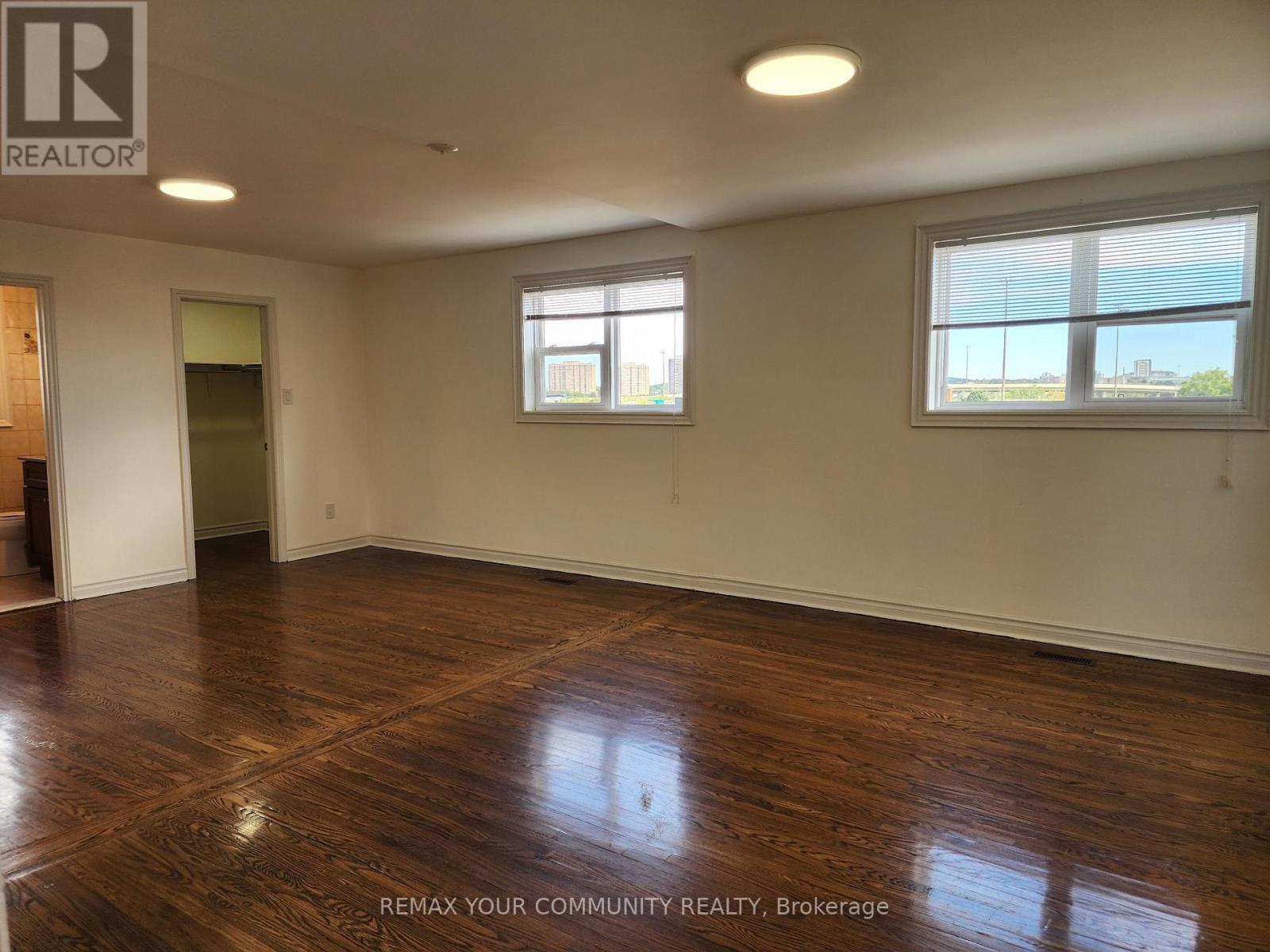 2nd Floor - 214 Pellatt Avenue, Toronto, Ontario  M9N 2P6 - Photo 20 - W13813292