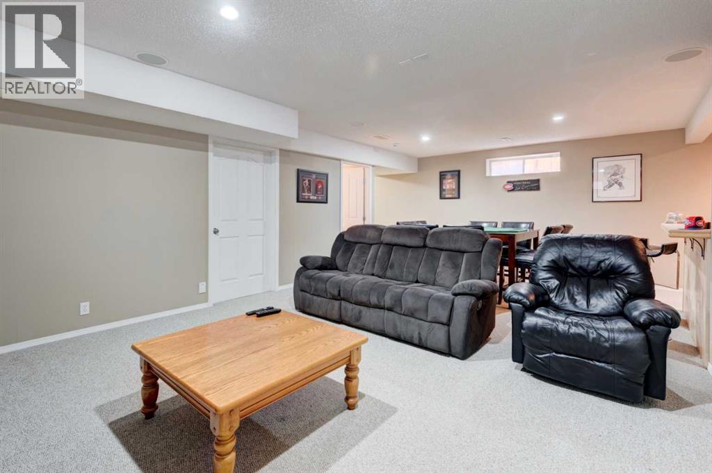 10 Cranfield Park Se, Calgary, Alberta  T3M 1B2 - Photo 28 - A2348033