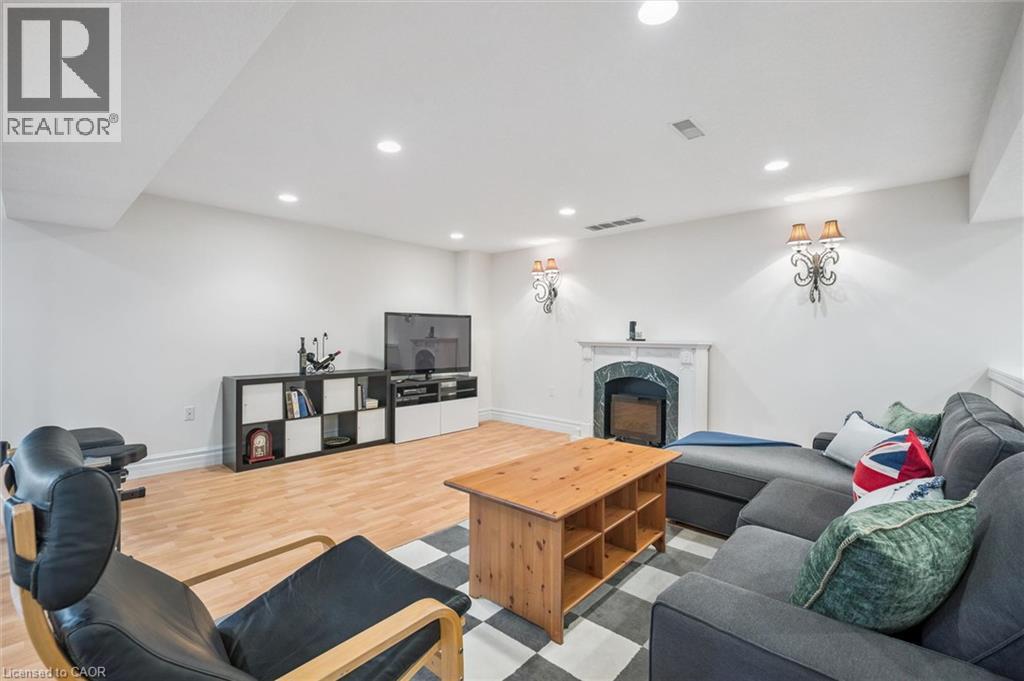 6 Fourseasons Drive, Hamilton, Ontario  L8E 5Y5 - Photo 33 - 40865671