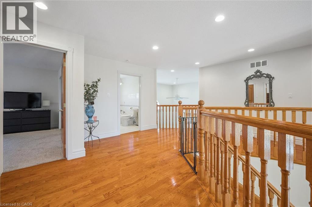 6 Fourseasons Drive, Hamilton, Ontario  L8E 5Y5 - Photo 18 - 40865671