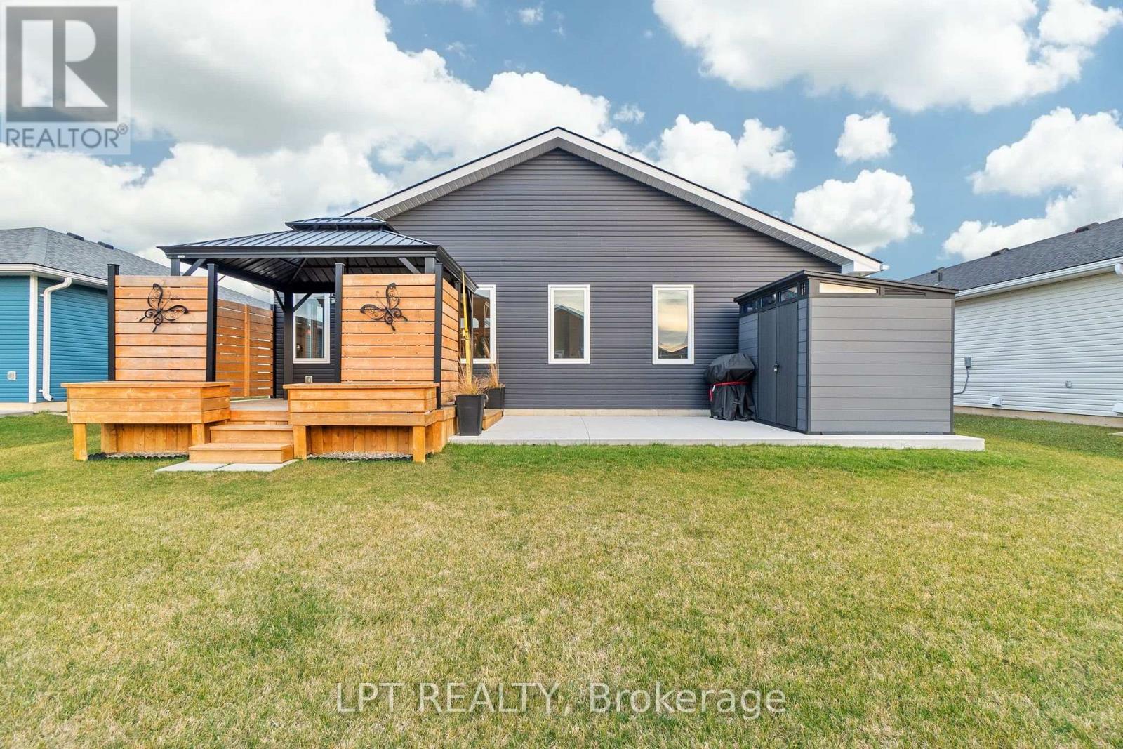102 Huron Heights Drive, Ashfield-Colborne-Wawanosh, Ontario  N7A 0C6 - Photo 6 - X13775666