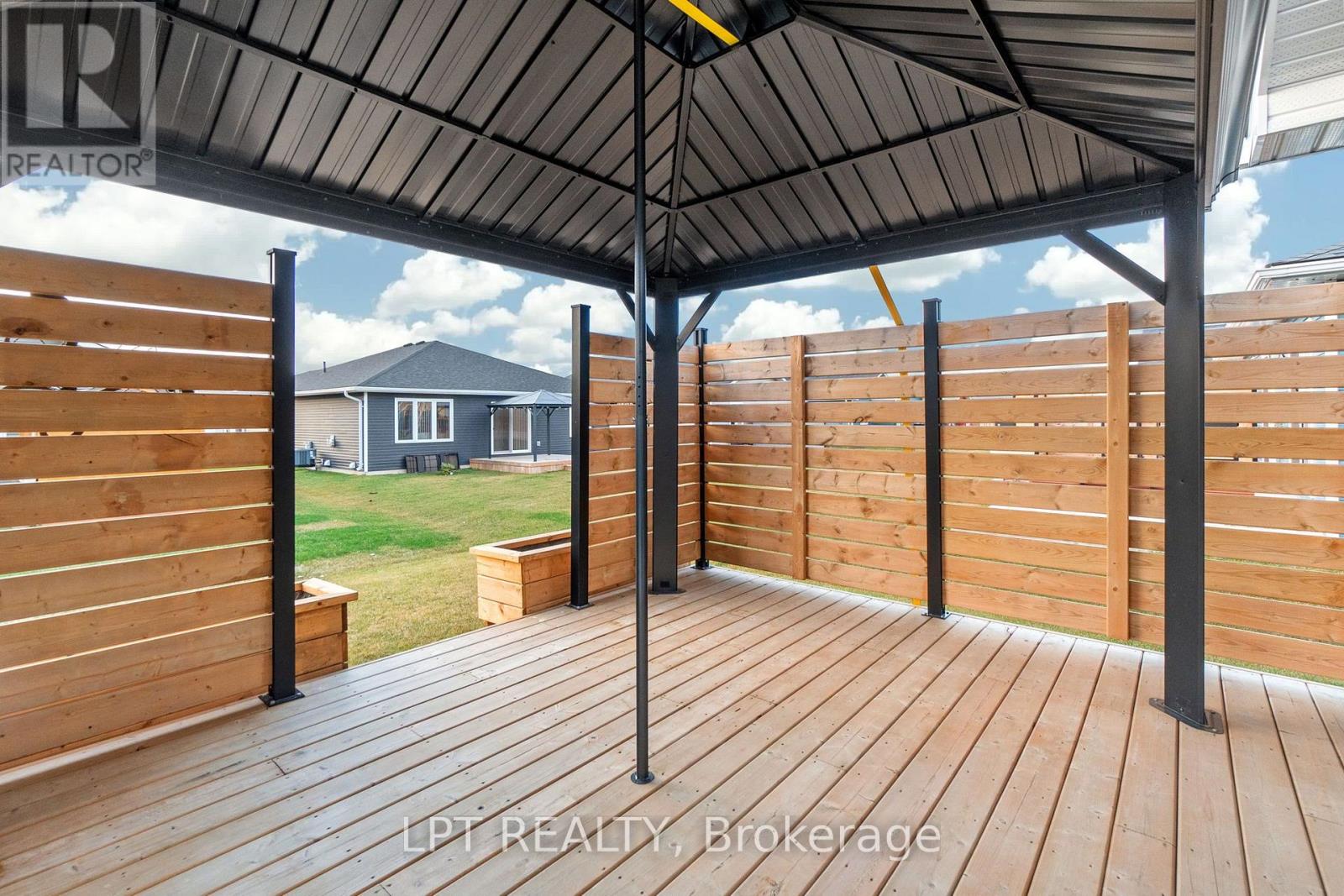 102 Huron Heights Drive, Ashfield-Colborne-Wawanosh, Ontario  N7A 0C6 - Photo 7 - X13775666