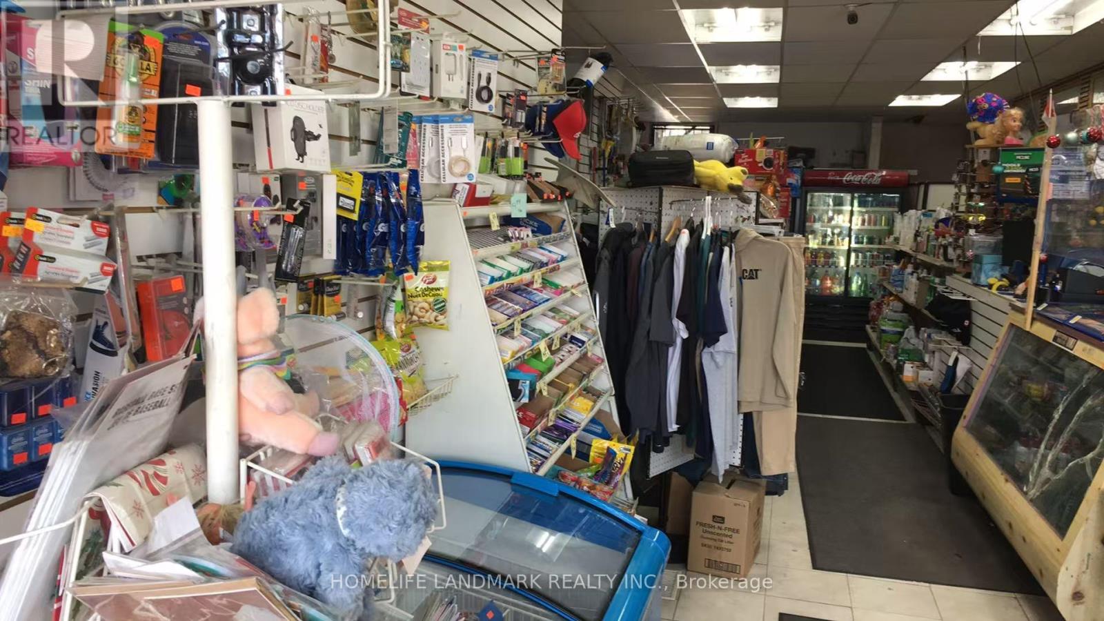 2432 Dufferin Street, Toronto, Ontario  M6E 3T1 - Photo 6 - W13832508
