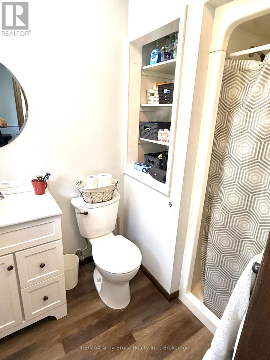 840 4th Street E, Owen Sound, Ontario  N4K 1B6 - Photo 12 - X13681528
