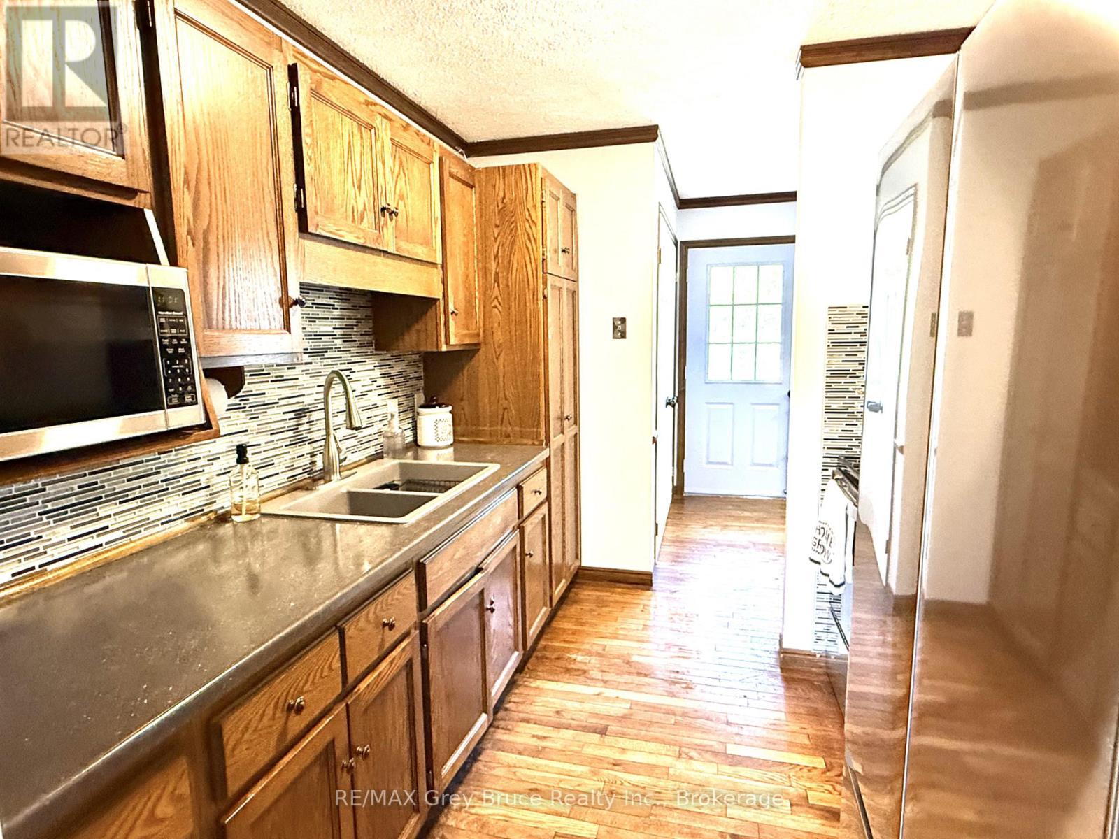 840 4th Street E, Owen Sound, Ontario  N4K 1B6 - Photo 7 - X13681528