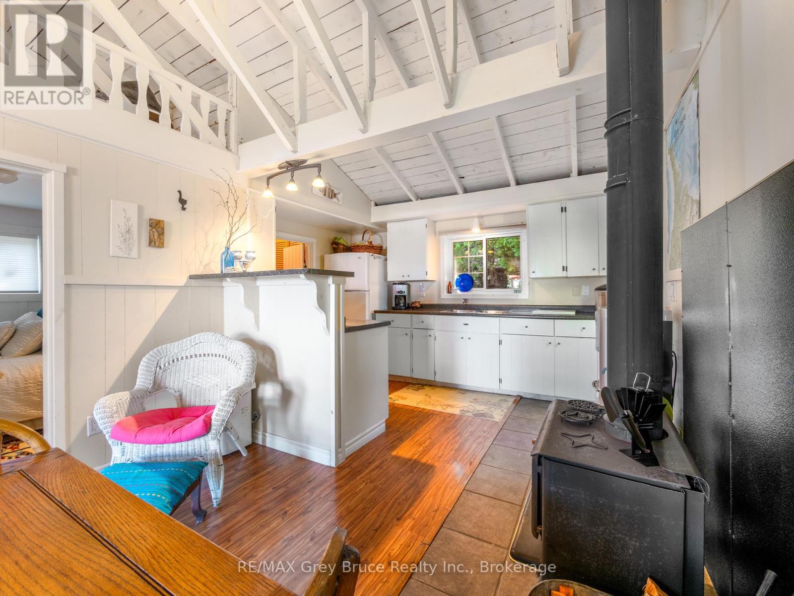 11 Lynch Drive, Northern Bruce Peninsula, Ontario  N0H 1W0 - Photo 19 - X13832490