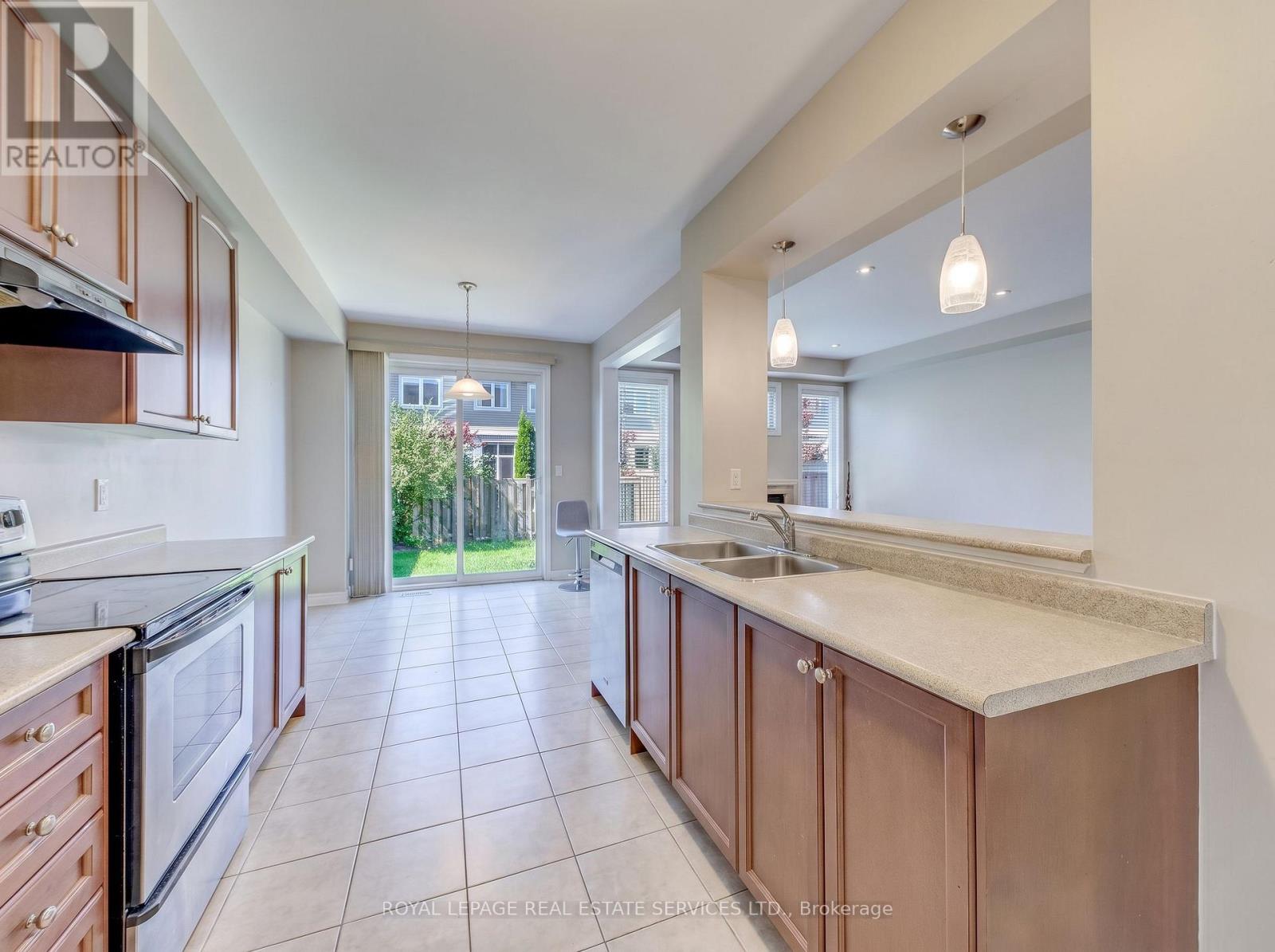 24 - 2019 Trawden Way, Oakville, Ontario  L6M 0M3 - Photo 11 - W13775918