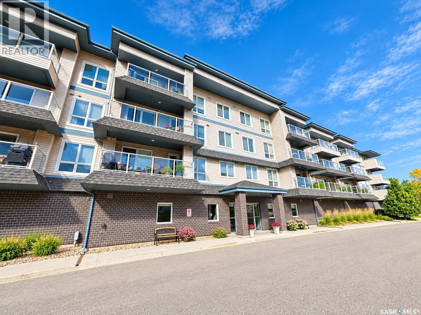 205 2341 Windsor Park Road, Regina, Saskatchewan  S4V 1R7 - Photo 1 - SK049665