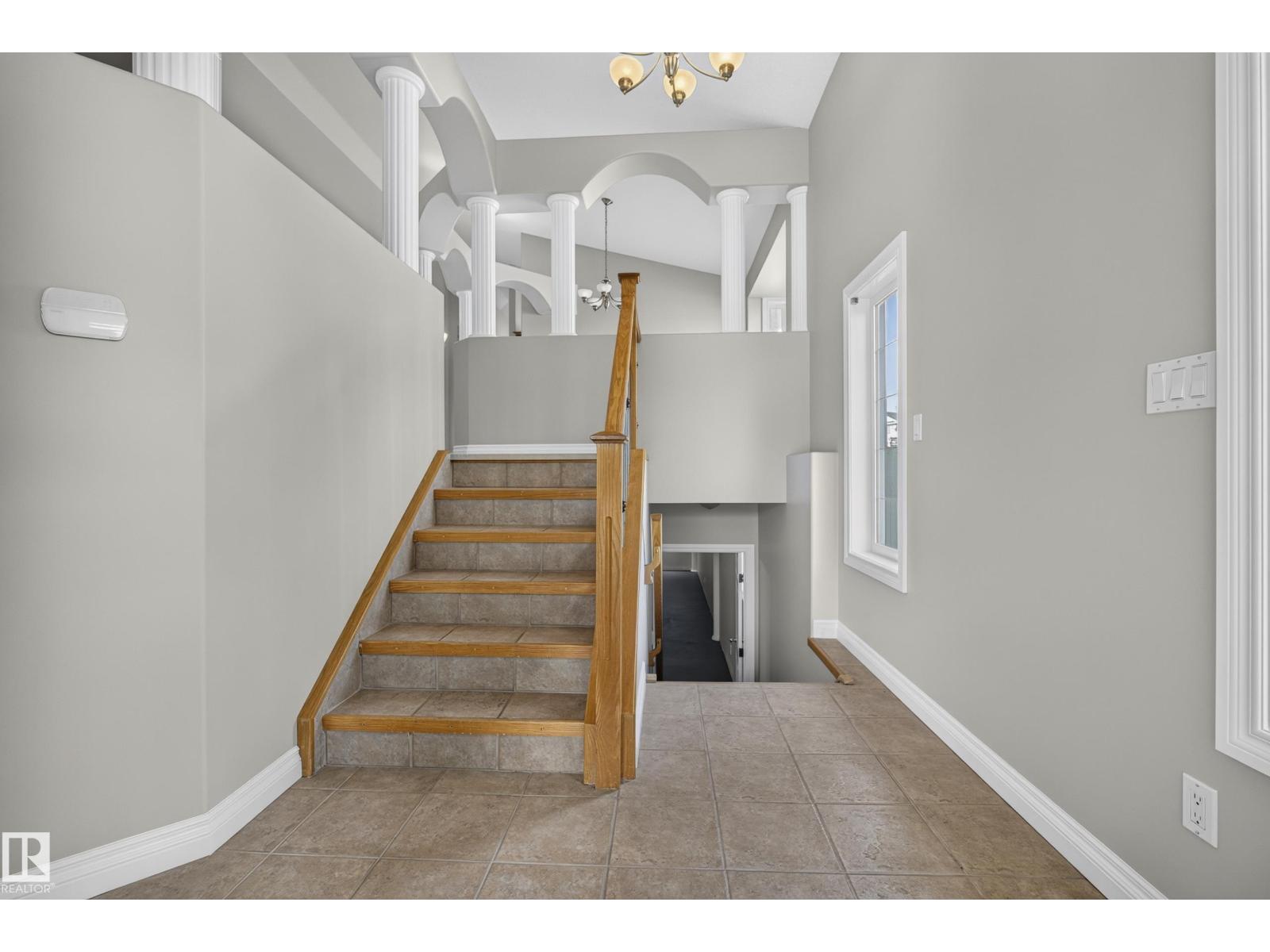 15216 49 St Nw, Edmonton, Alberta  T5Y 3C1 - Photo 5 - E4510622