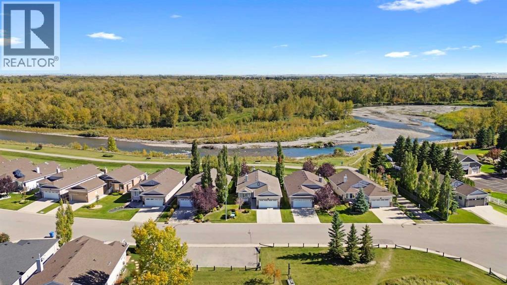 448 Riverside Green Nw, High River, Alberta  T1V 2B5 - Photo 34 - A2347107