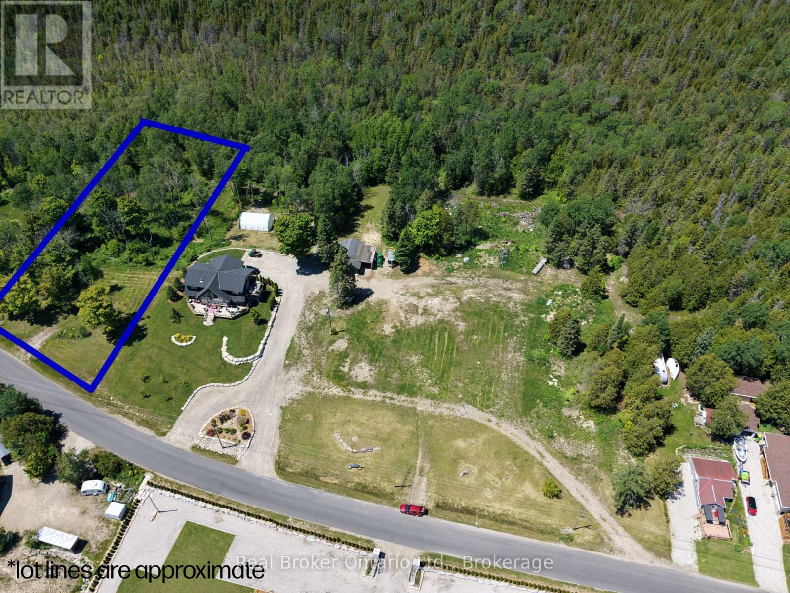 116 Tamarac Road, Northern Bruce Peninsula, Ontario  N0H 1W0 - Photo 3 - X13832526