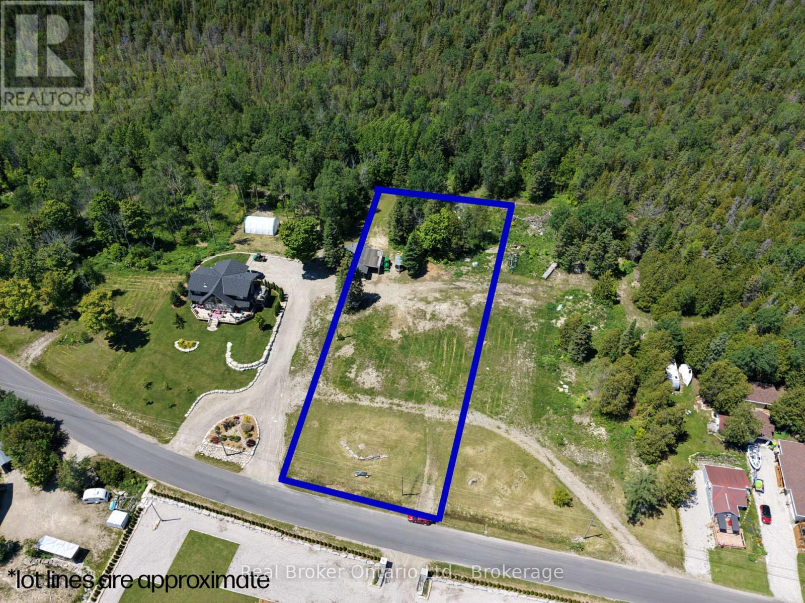 110 Tamarac Road, Northern Bruce Peninsula, Ontario  N0H 2M0 - Photo 17 - X13832530