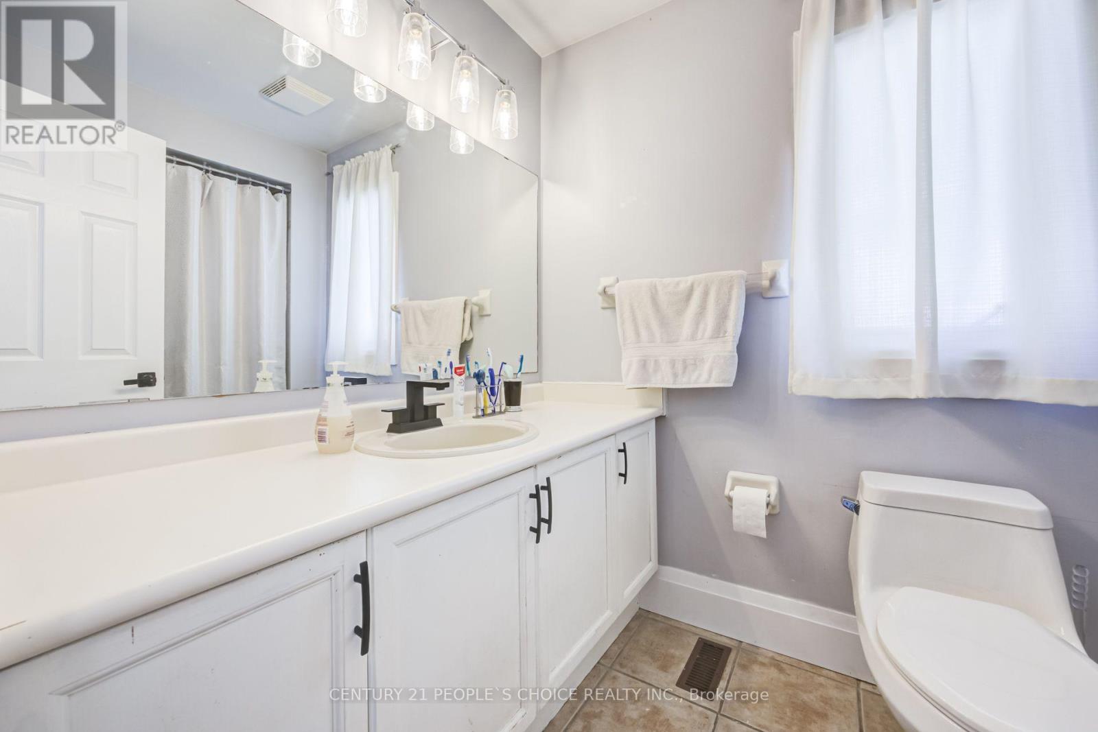 153 Watford Street, Whitby, Ontario  L1M 1H2 - Photo 33 - E13832536