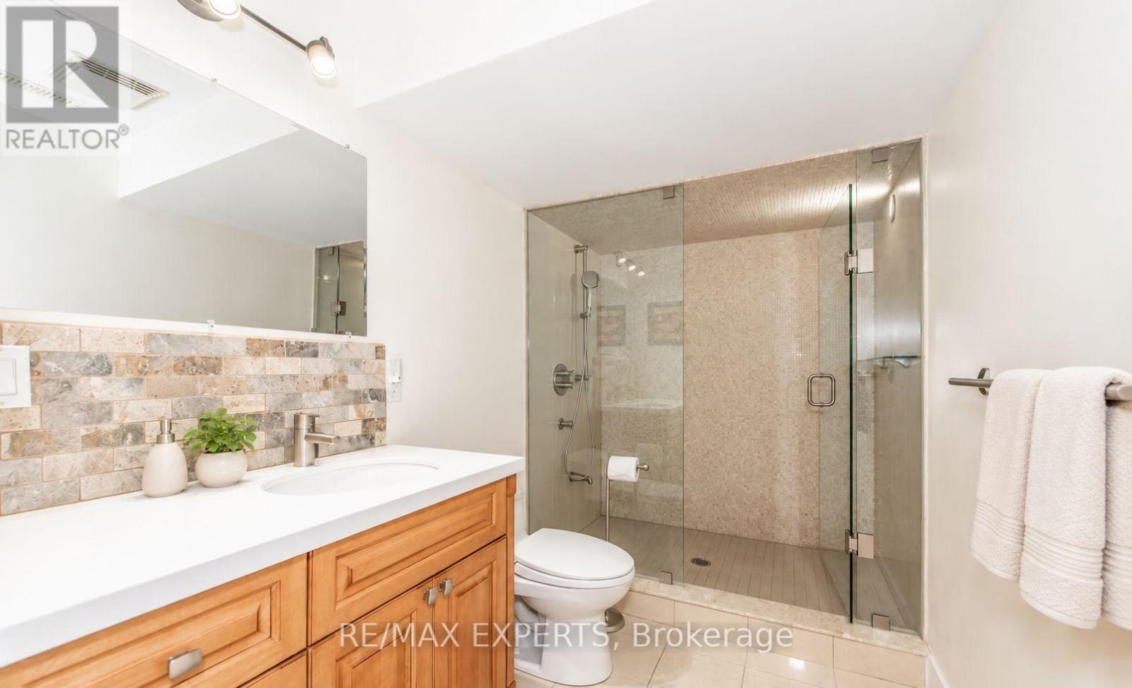 94 Royview Crescent, Vaughan, Ontario  L4H 2T6 - Photo 24 - N13832512