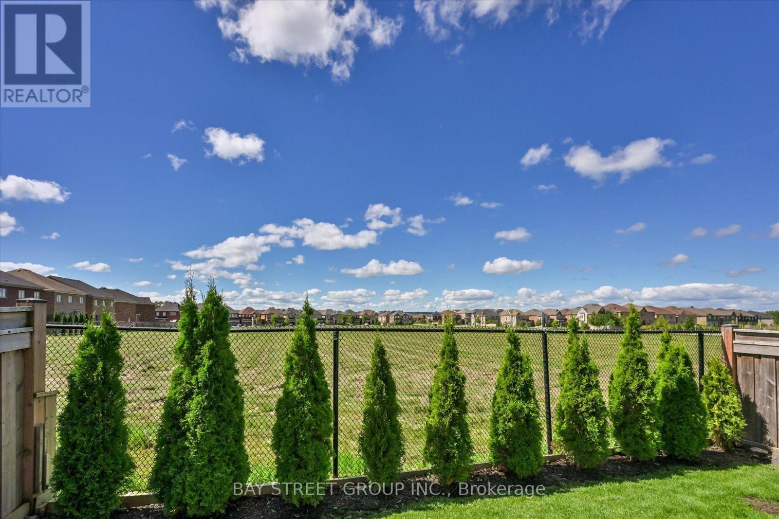 62 Roth Street, Aurora, Ontario  L4G 0W7 - Photo 46 - N13832518