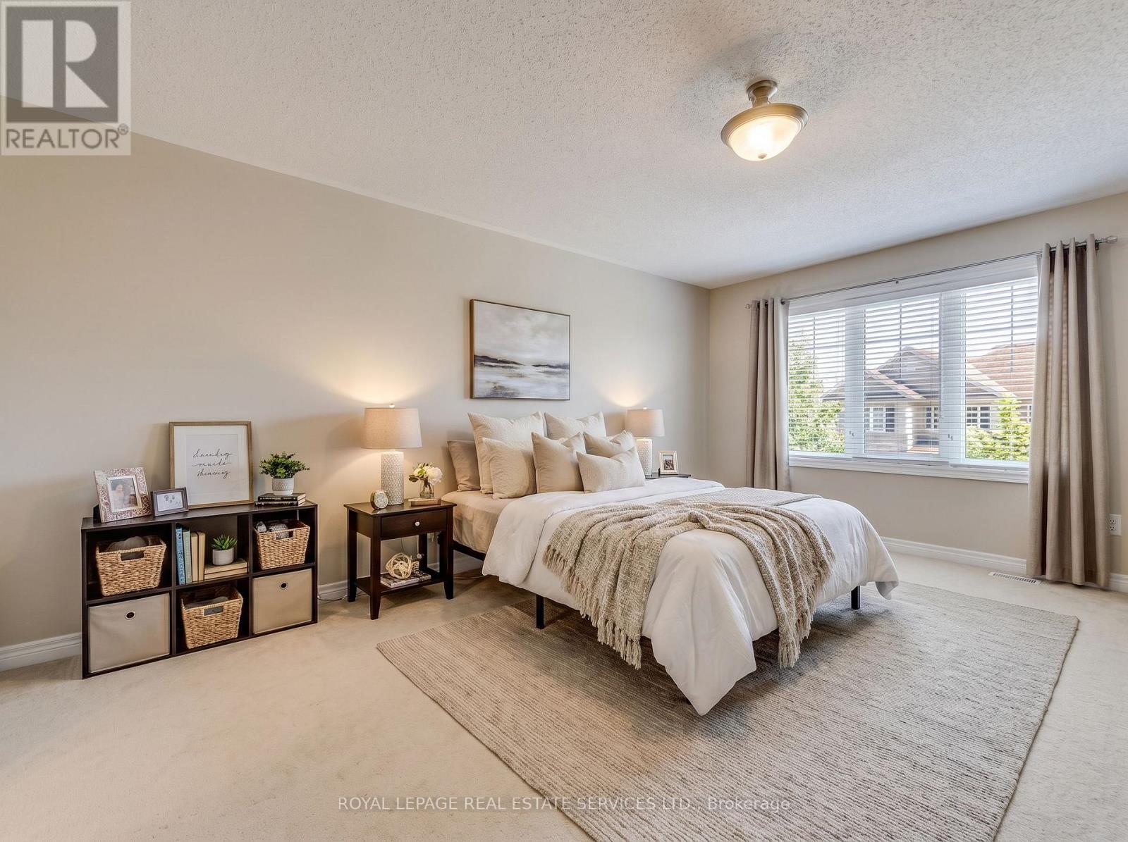 24 - 2019 Trawden Way, Oakville, Ontario  L6M 0M3 - Photo 4 - W13775918