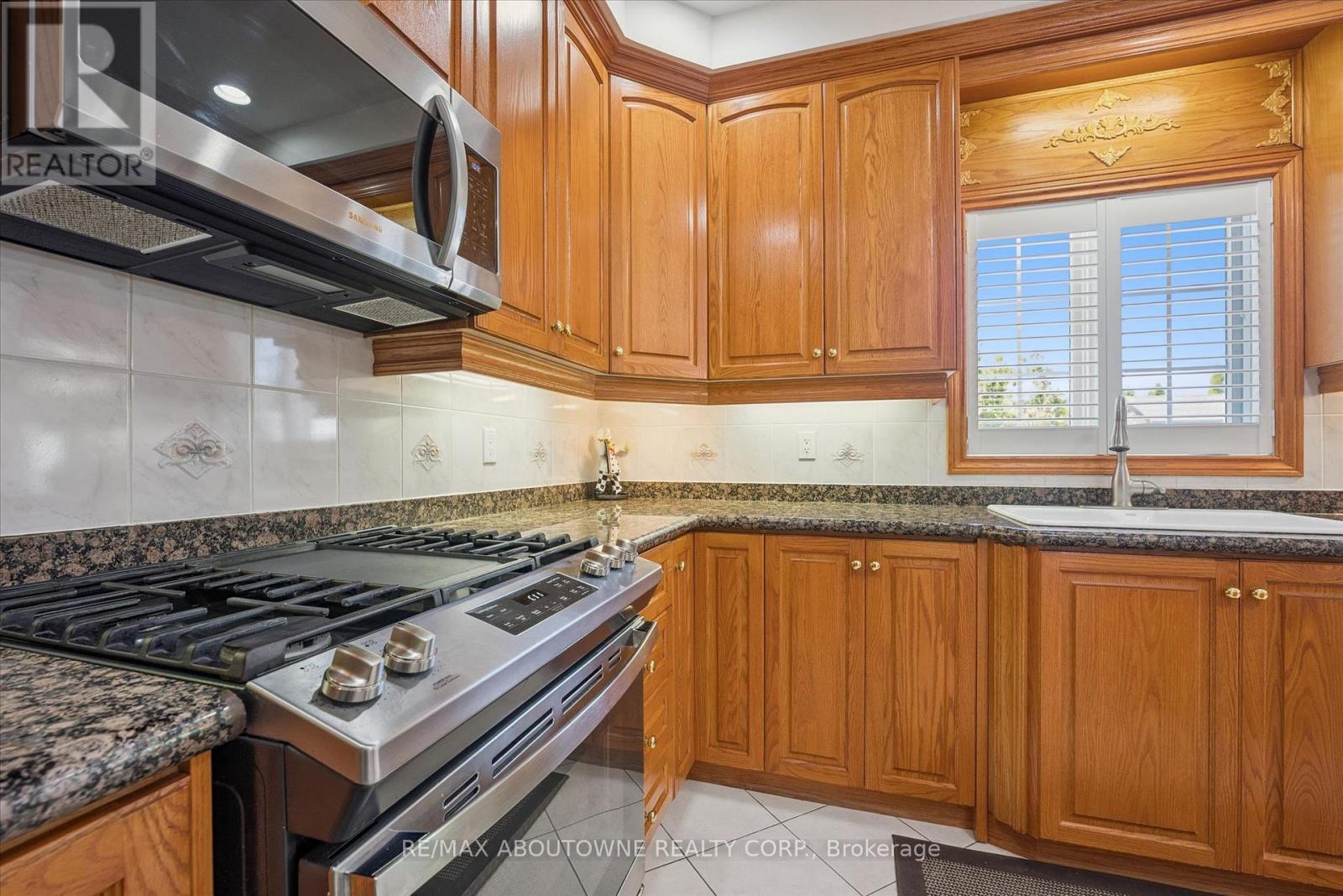 6 Fourseasons Drive, Hamilton, Ontario  L8E 5Y5 - Photo 15 - X13832394
