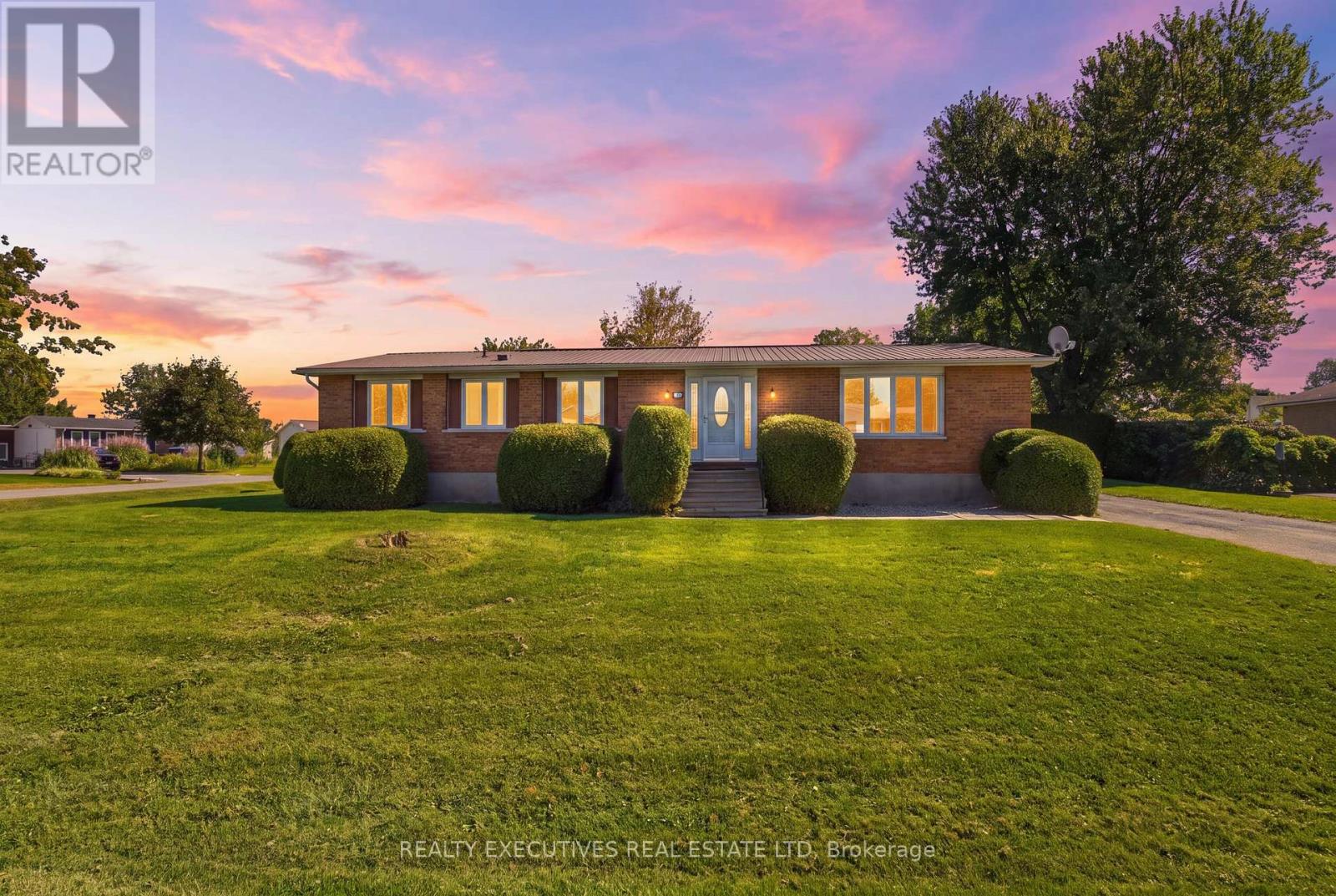 441 May Street, North Dundas, Ontario  K0C 2K0 - Photo 41 - X13832544