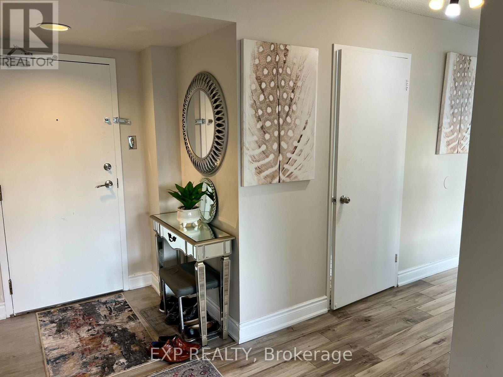 412 - 10 Laurelcrest Street, Brampton, Ontario  L6S 5Y3 - Photo 22 - W13832546