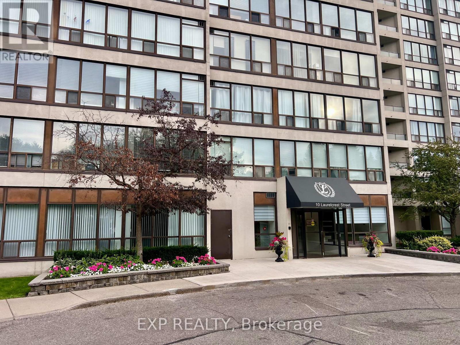 412 - 10 Laurelcrest Street, Brampton, Ontario  L6S 5Y3 - Photo 32 - W13832546