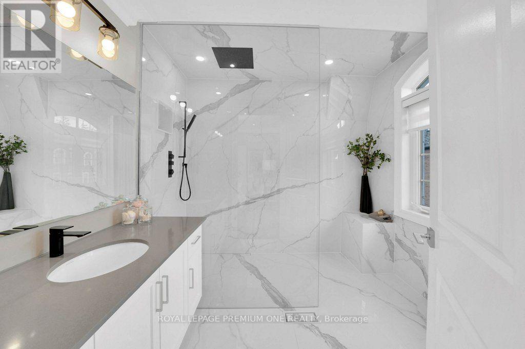 86 Glazebrook Drive, Vaughan, Ontario  L4L 0H9 - Photo 24 - N13831806
