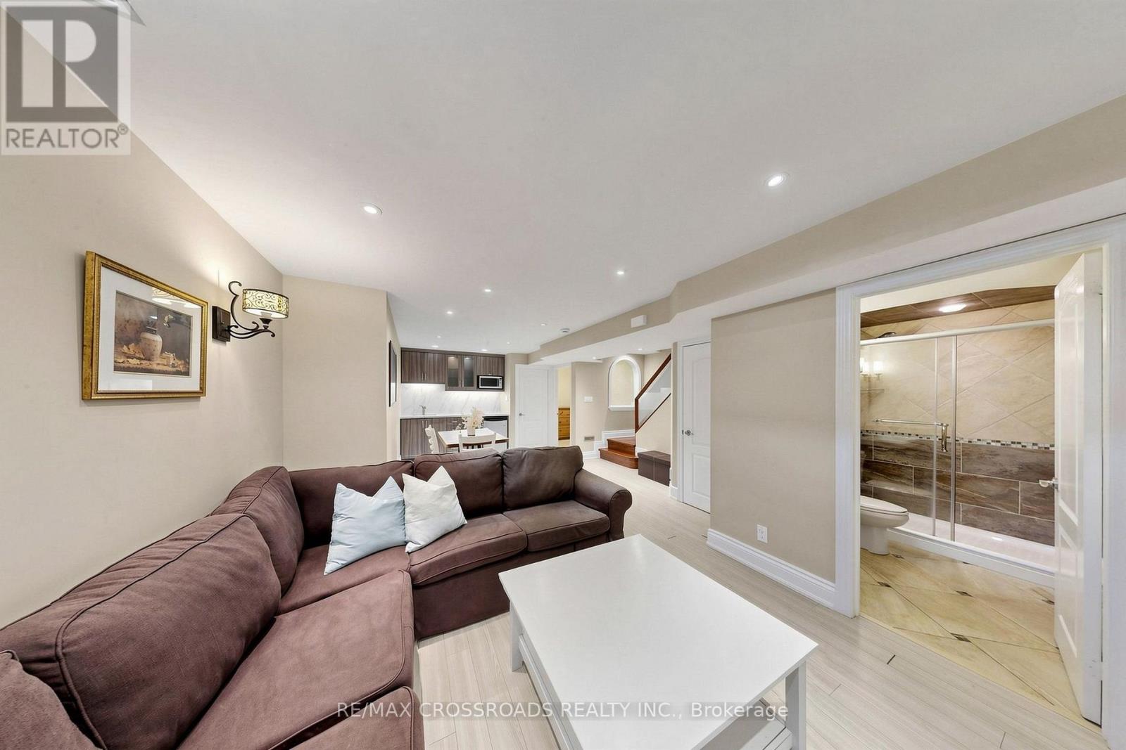 37 Queen's Plate Drive, Markham, Ontario  L6C 2A9 - Photo 41 - N13827954