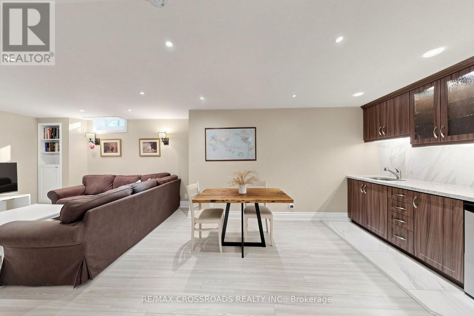 37 Queen's Plate Drive, Markham, Ontario  L6C 2A9 - Photo 40 - N13827954