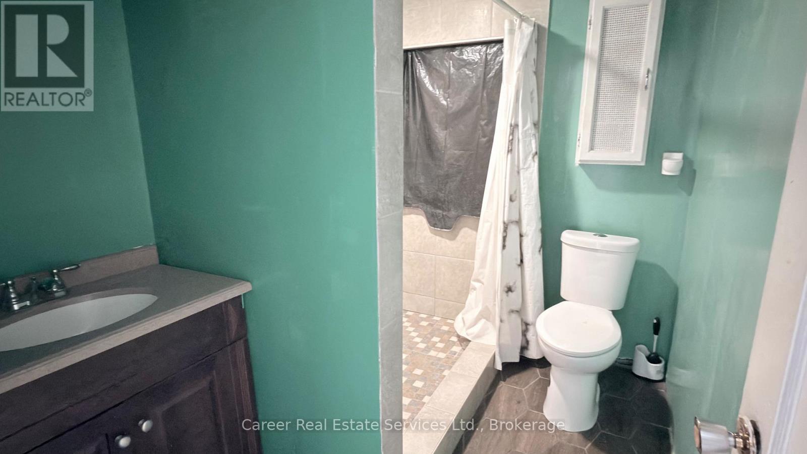 2138 Highway No 2 Road, Clarington, Ontario  L1C 3K7 - Photo 13 - E13832566