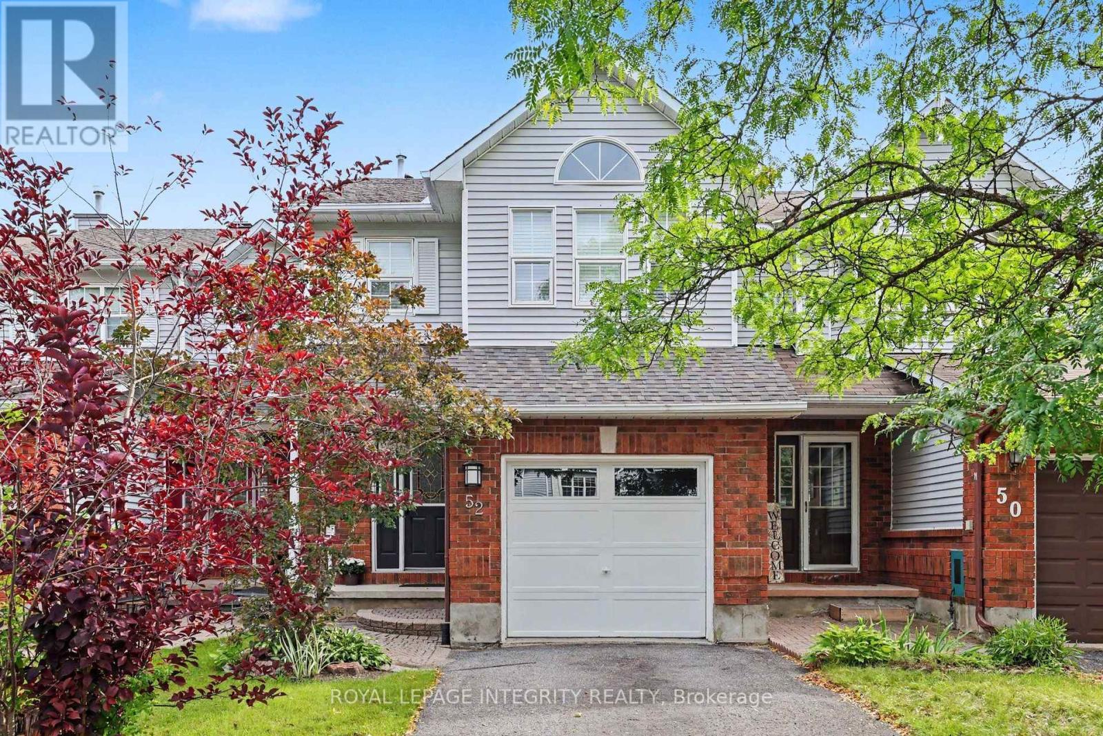 52 BLACKDOME CRESCENT, Ottawa, Ontario