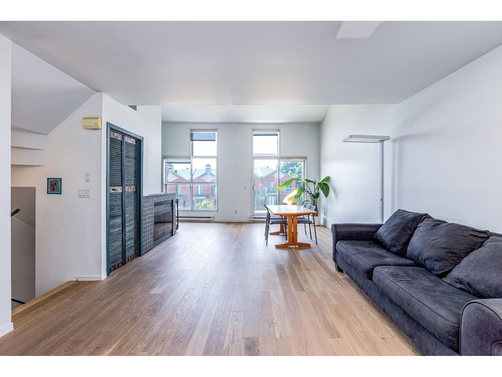 694 36e Avenue Montréal (Lachine) Quebec Canada H8T3N9 4